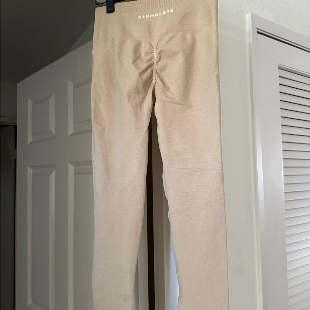 Alphalete Cream High-Waisted Leggings